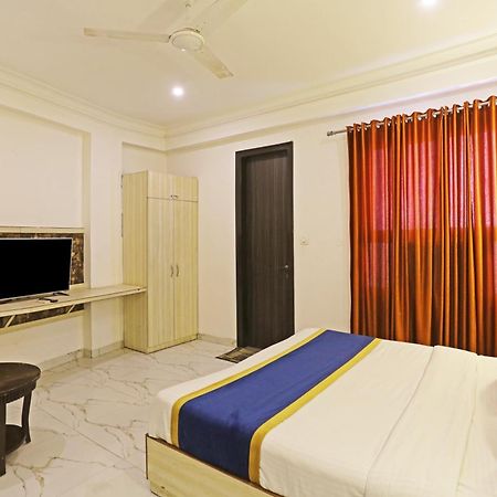 Hotel Almora Inn - Near By Delhi International Airport - With Free Airport Pickup And Drop Új-Delhi Kültér fotó