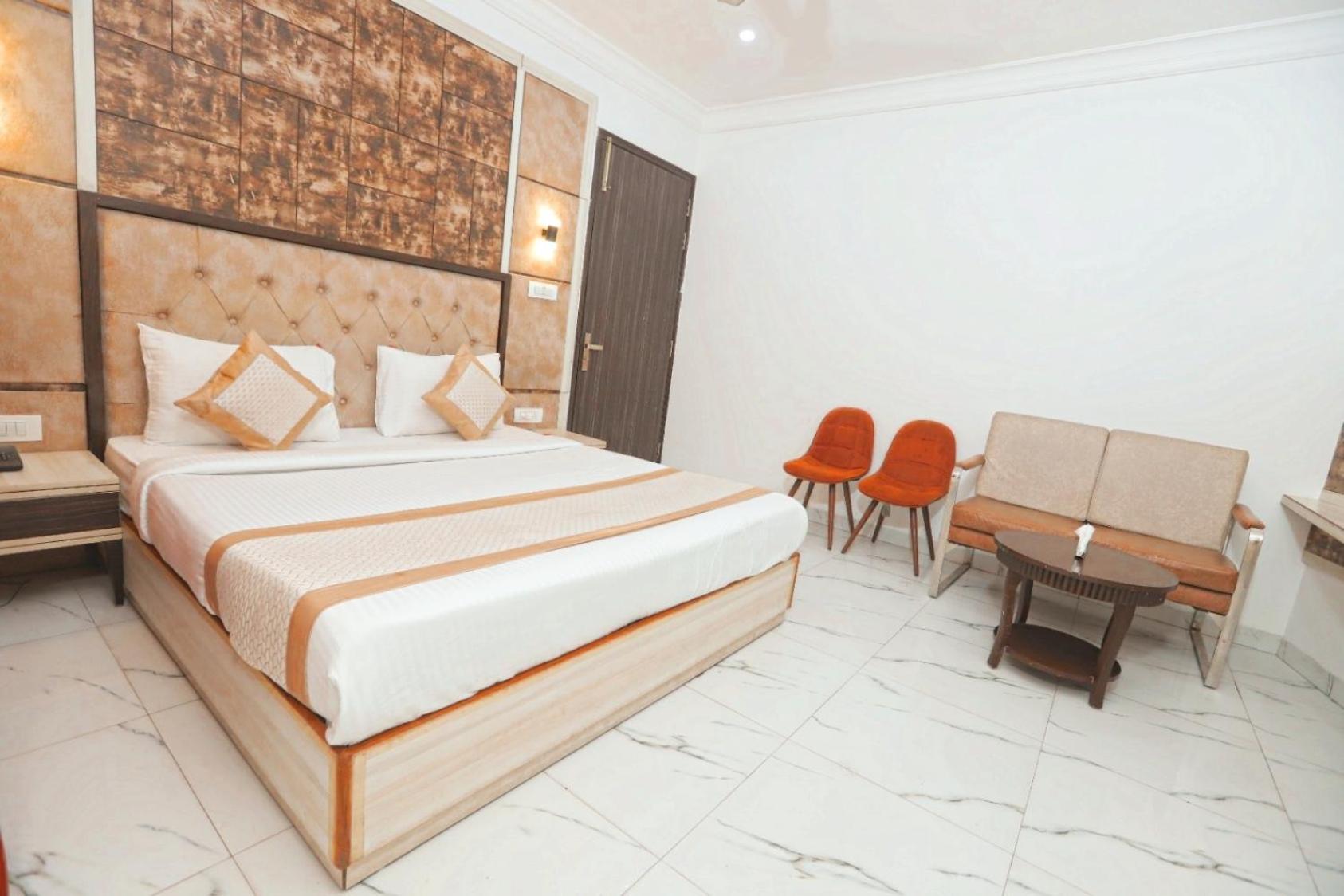 Hotel Almora Inn - Near By Delhi International Airport - With Free Airport Pickup And Drop Új-Delhi Kültér fotó