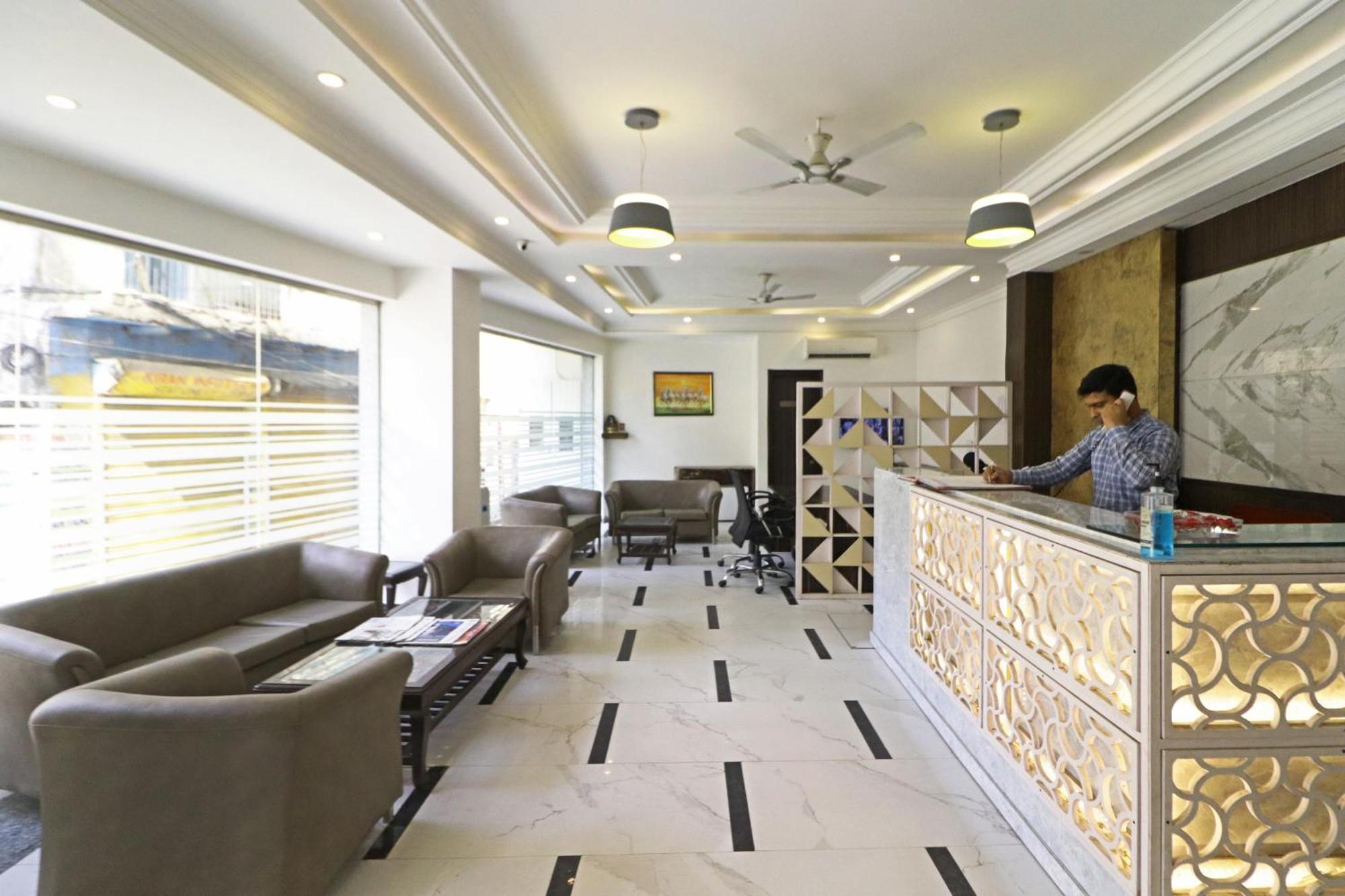 Hotel Almora Inn - Near By Delhi International Airport - With Free Airport Pickup And Drop Új-Delhi Kültér fotó
