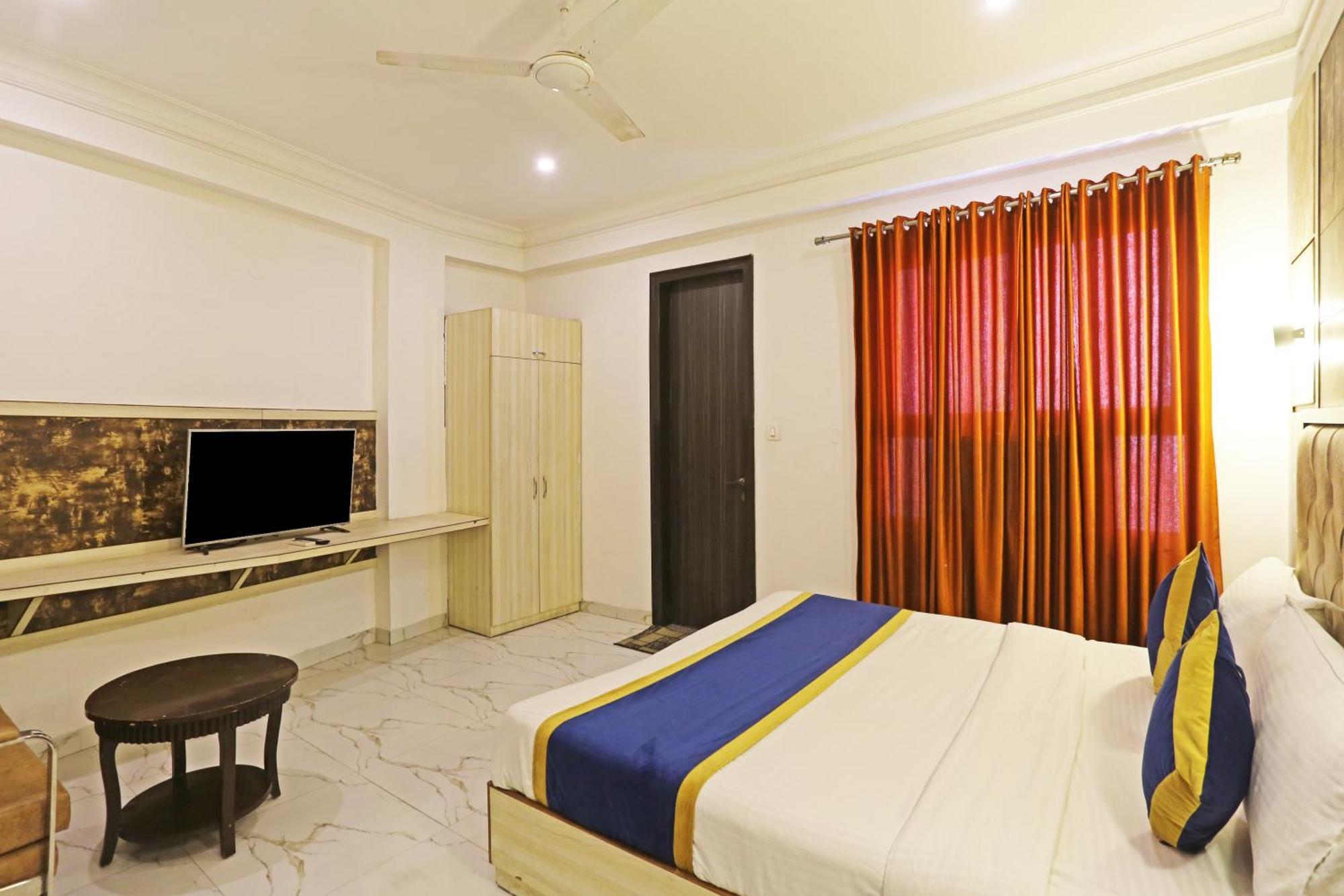 Hotel Almora Inn - Near By Delhi International Airport - With Free Airport Pickup And Drop Új-Delhi Kültér fotó